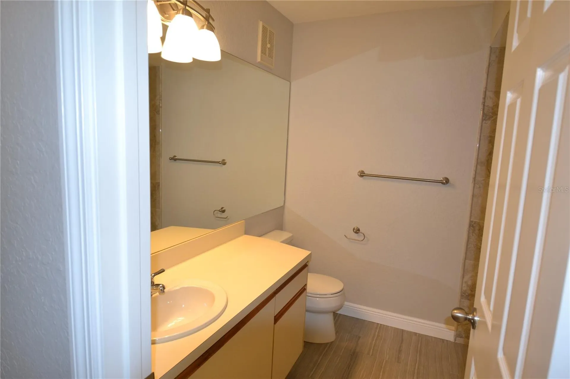 1801 E Lake Road Palm Harbor FL 34685