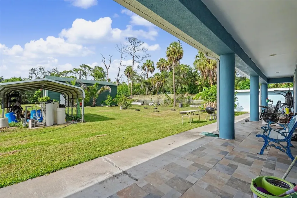 2007 61st Street Sarasota FL 34243