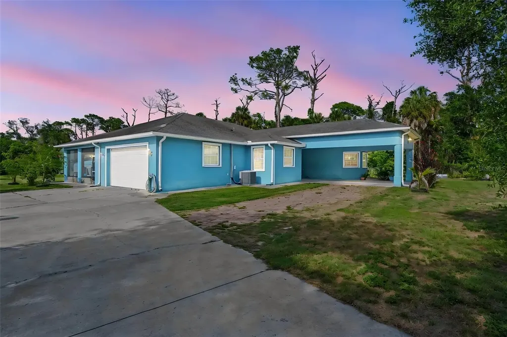2007 61st Street Sarasota FL 34243