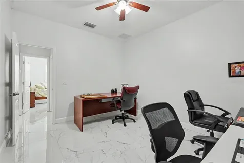 2007 61st Street Sarasota FL 34243