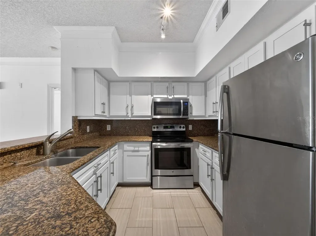 13003 Plantation Park Circle Orlando FL 32821