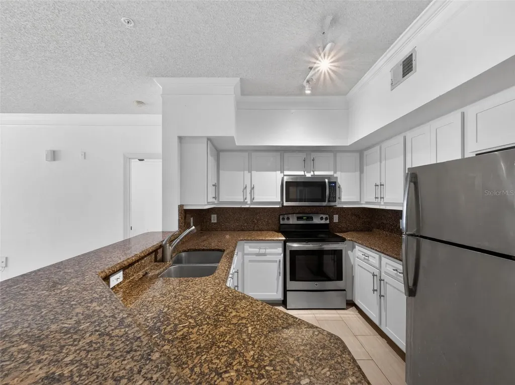 13003 Plantation Park Circle Orlando FL 32821