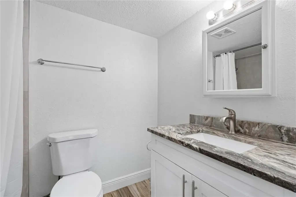 1205 E Seneca Avenue Tampa FL 33612
