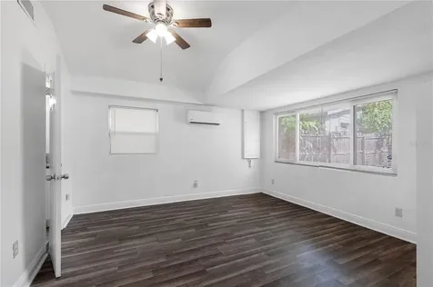 1205 E Seneca Avenue Tampa FL 33612