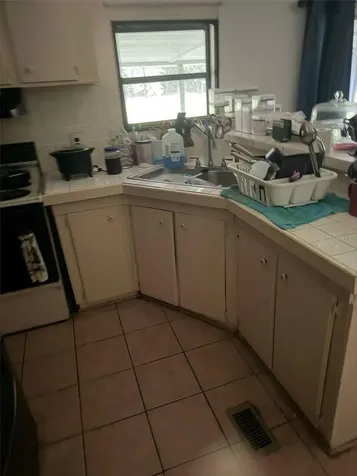 1154 Poplar Drive Tallahassee FL 32304