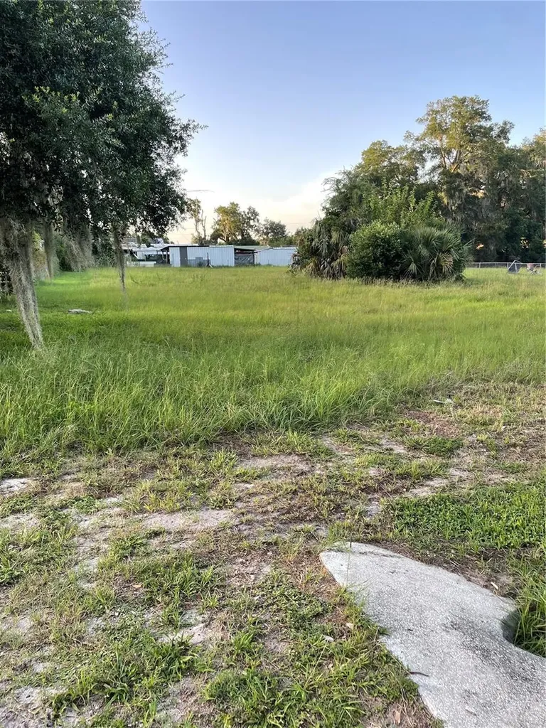 Central Avenue Coleman FL 33521