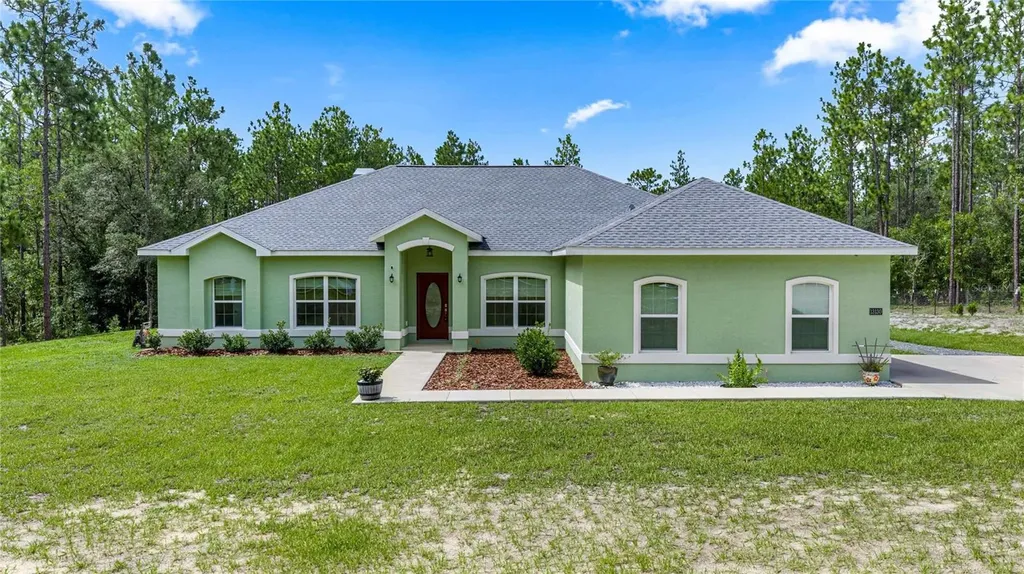 13130 SW 88th Street Dunnellon FL 34432
