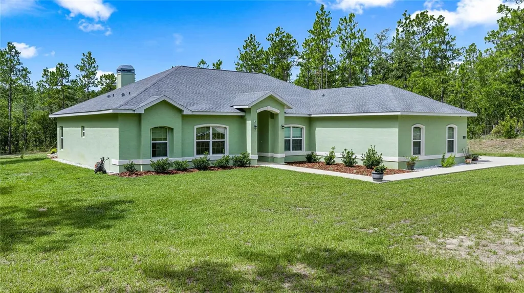 13130 SW 88th Street Dunnellon FL 34432