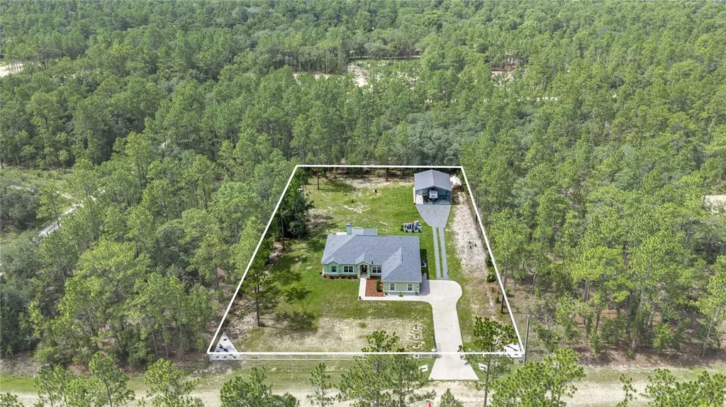 13130 SW 88th Street Dunnellon FL 34432