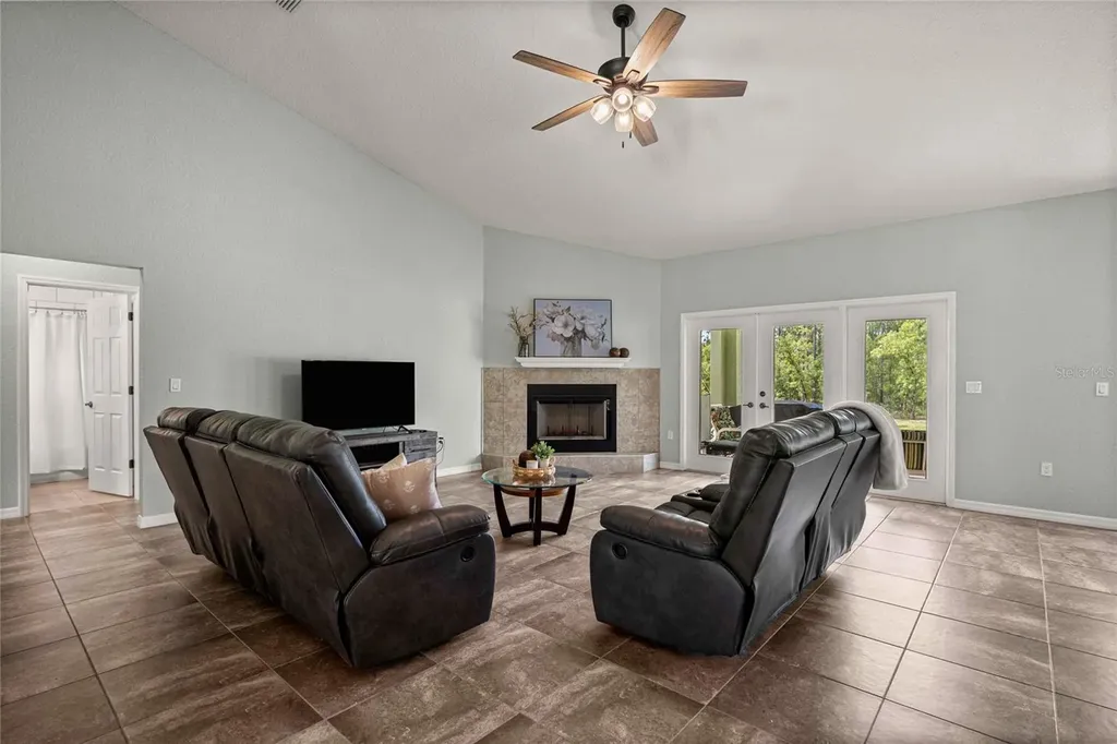 13130 SW 88th Street Dunnellon FL 34432