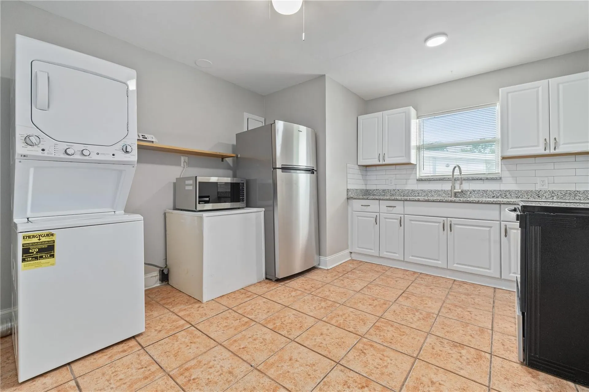 917 30th Avenue N St Petersburg FL 33704