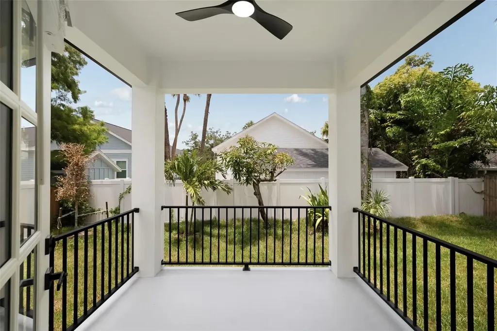 1632 Ballard Park Drive Bradenton FL 34205