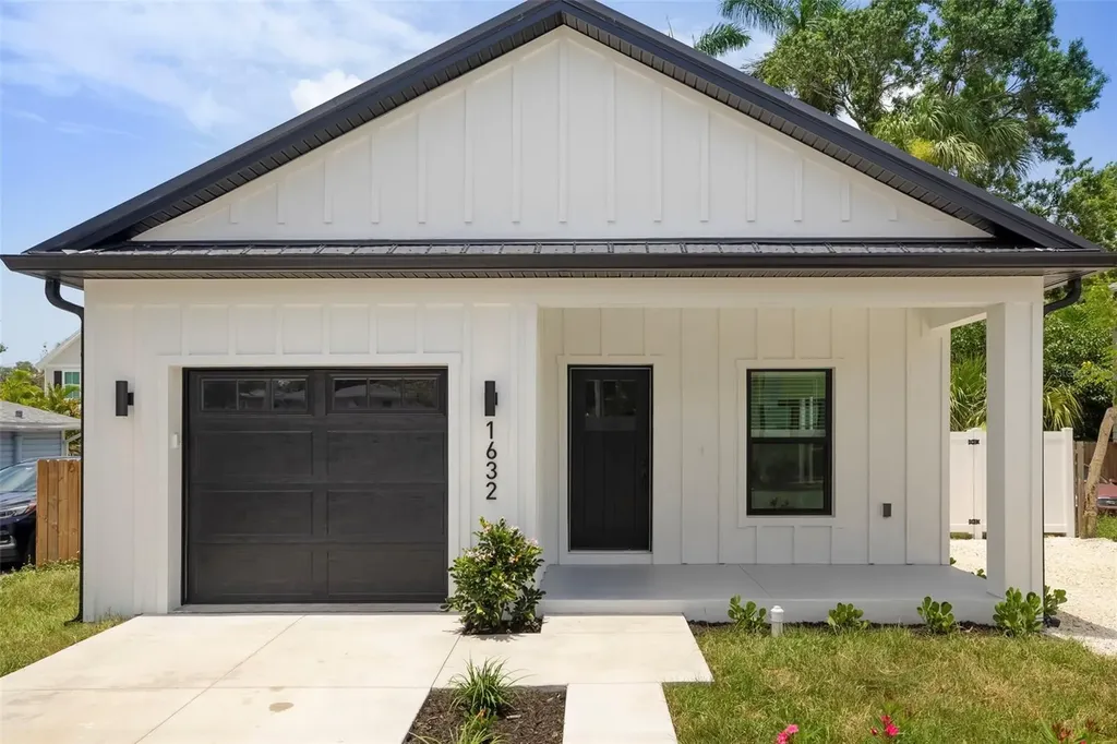 1632 Ballard Park Drive Bradenton FL 34205