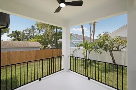 1632 Ballard Park Drive Bradenton FL 34205