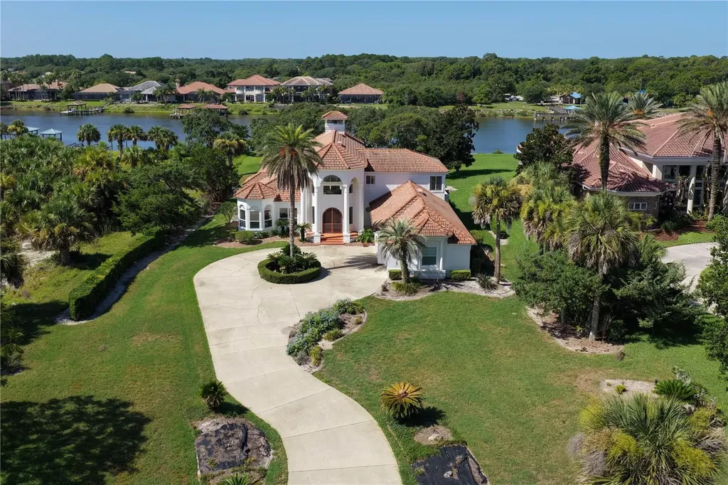 1 Capri Court Palm Coast FL 32137