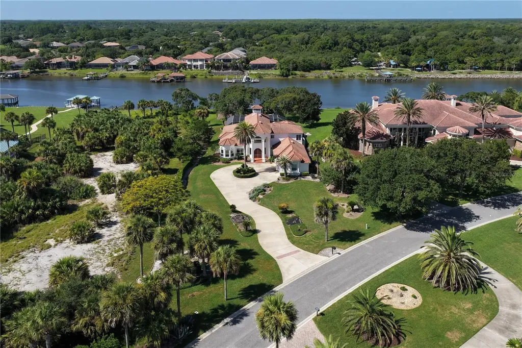1 Capri Court Palm Coast FL 32137