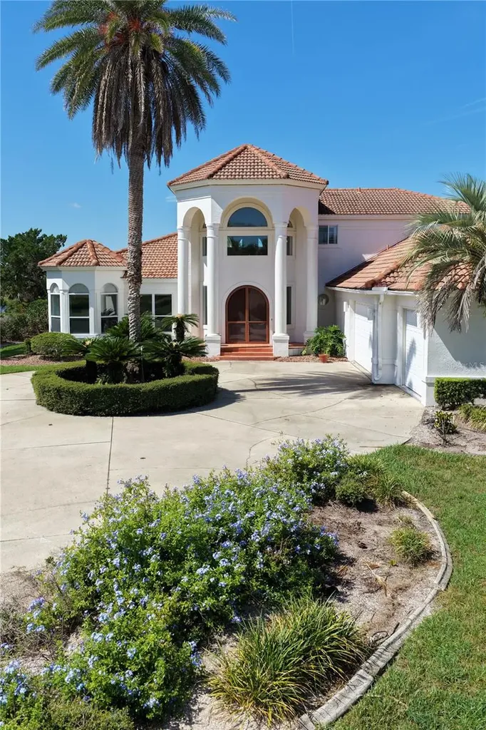 1 Capri Court Palm Coast FL 32137