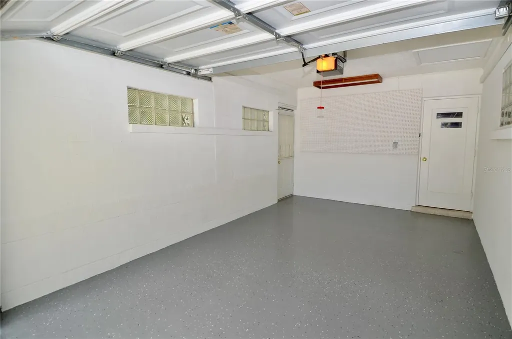 3525 Iroquois Avenue Sarasota FL 34234