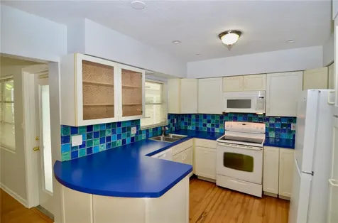 3525 Iroquois Avenue Sarasota FL 34234