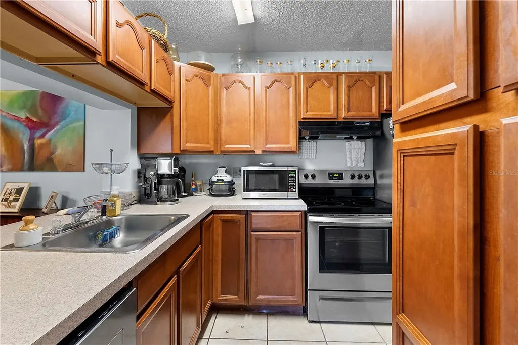 8217 Sun Spring Circle Orlando FL 32825
