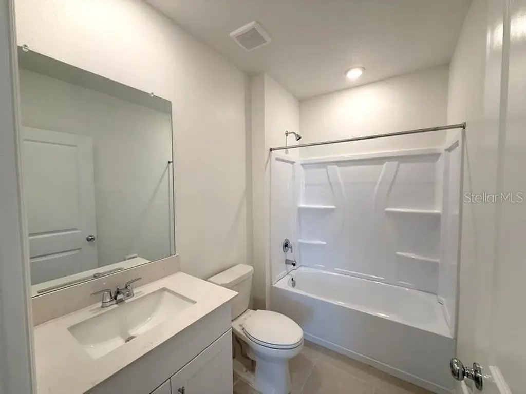11708 Noble Blossom Loop Dade City FL 33525