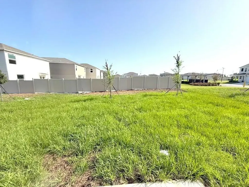 11708 Noble Blossom Loop Dade City FL 33525