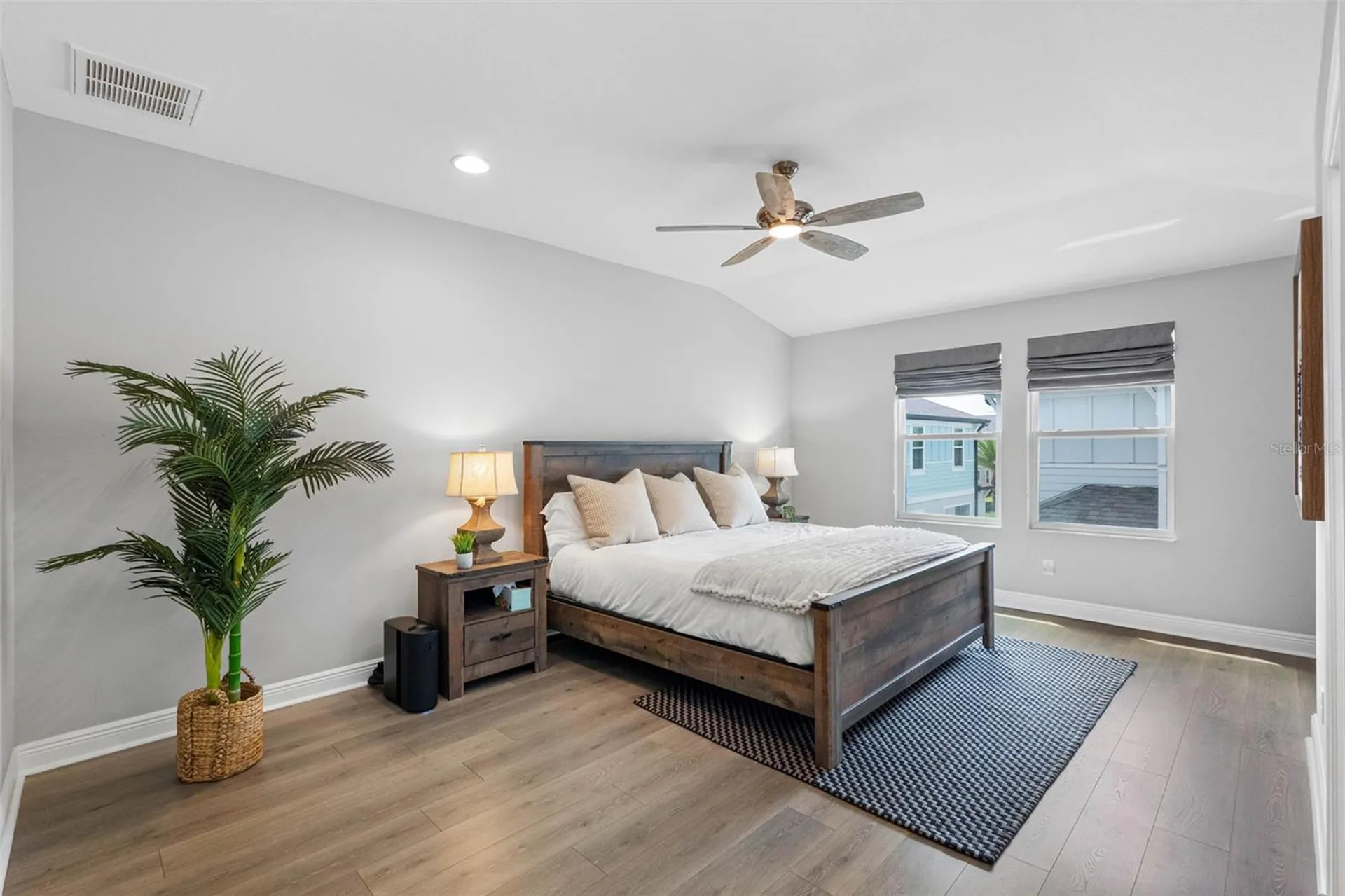 2445 Golden Pasture Circle Clearwater FL 33764