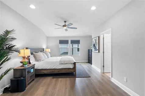 2445 Golden Pasture Circle Clearwater FL 33764