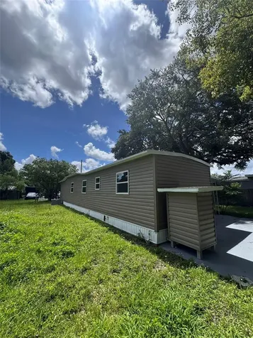 904 Robinson Avenue St Cloud FL 34769