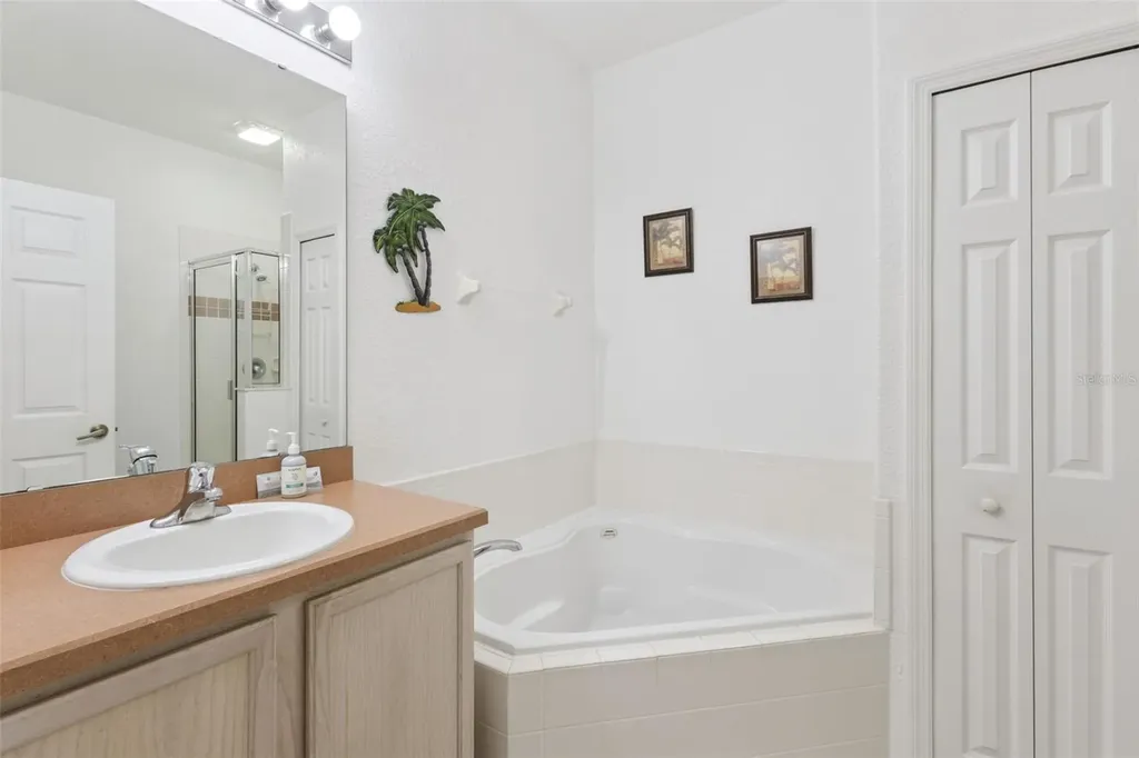 121 Vine Drive Davenport FL 33837