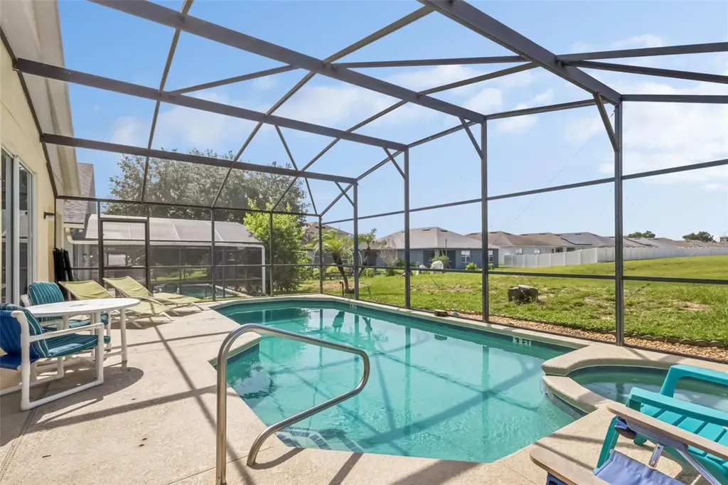 121 Vine Drive Davenport FL 33837