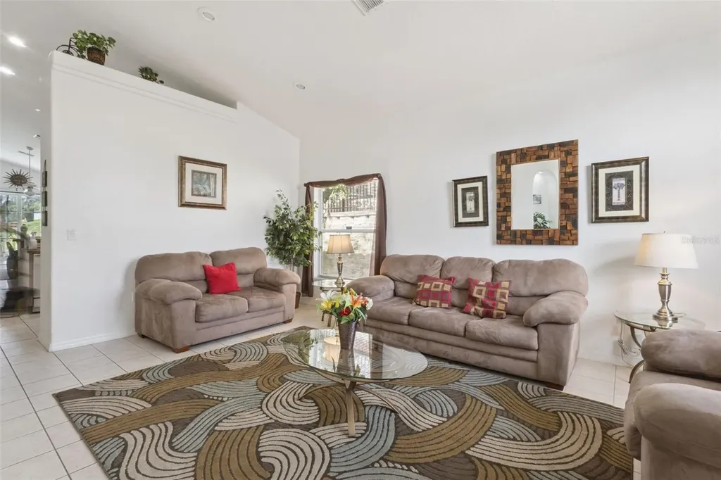 121 Vine Drive Davenport FL 33837