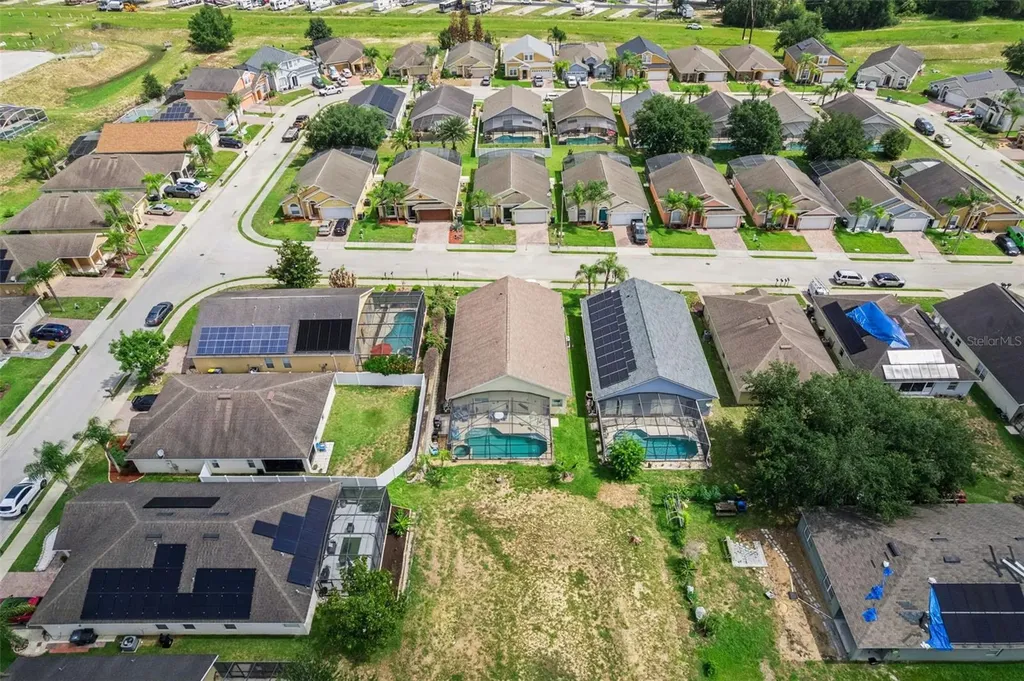 121 Vine Drive Davenport FL 33837