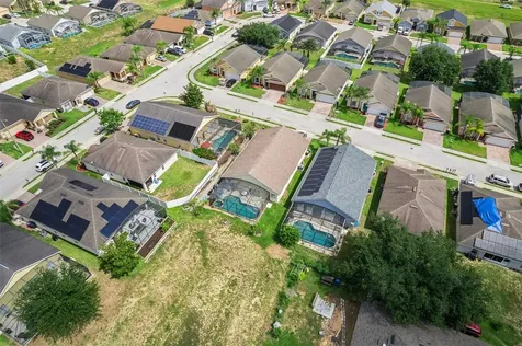 121 Vine Drive Davenport FL 33837