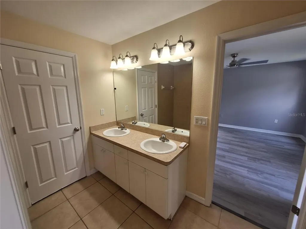 1220 Waycross Street North Port FL 34288