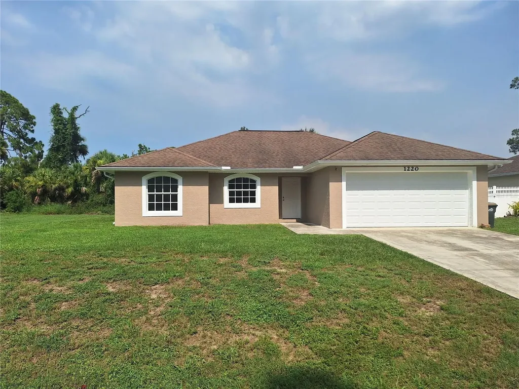 1220 Waycross Street North Port FL 34288