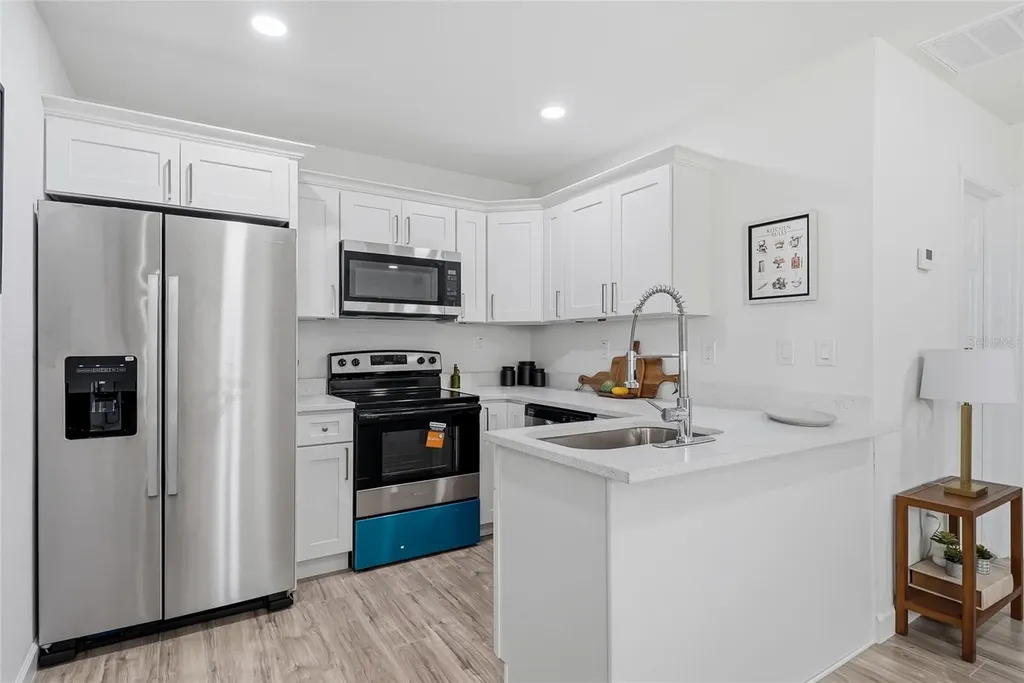1313 E Sitka Street Tampa FL 33604