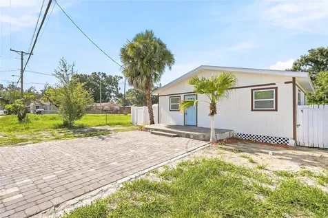 1313 E Sitka Street Tampa FL 33604