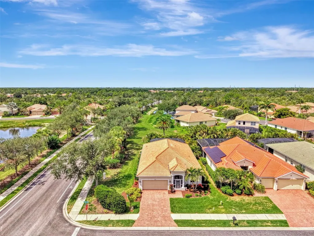 11783 Puma Path Venice FL 34292