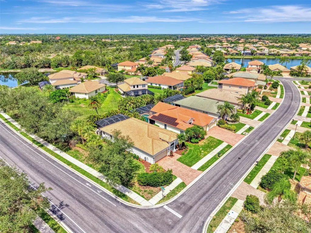 11783 Puma Path Venice FL 34292
