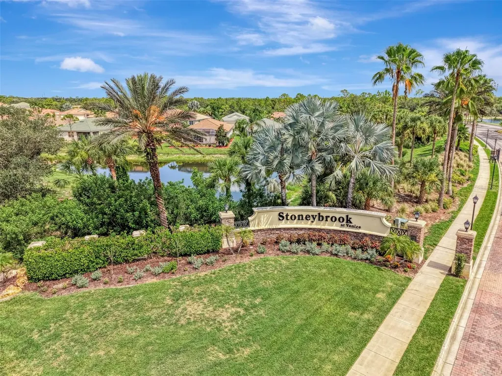 11783 Puma Path Venice FL 34292