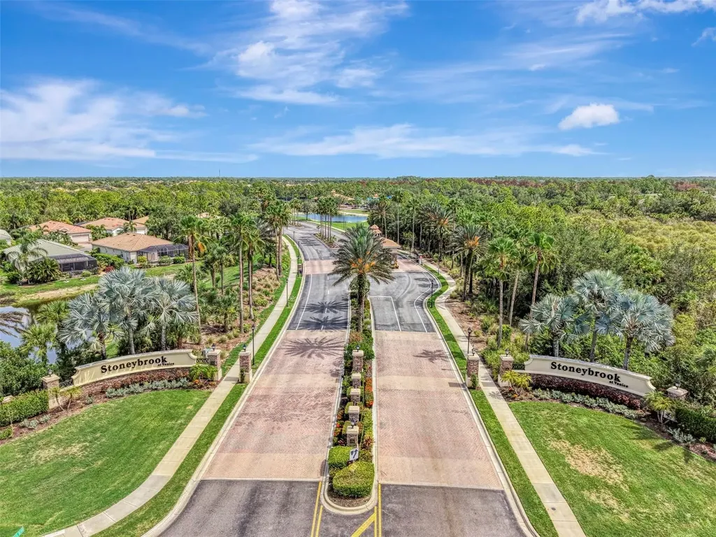 11783 Puma Path Venice FL 34292