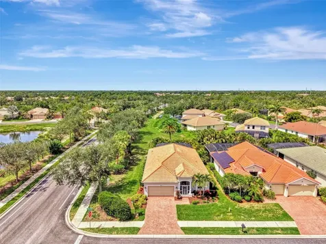 11783 Puma Path Venice FL 34292