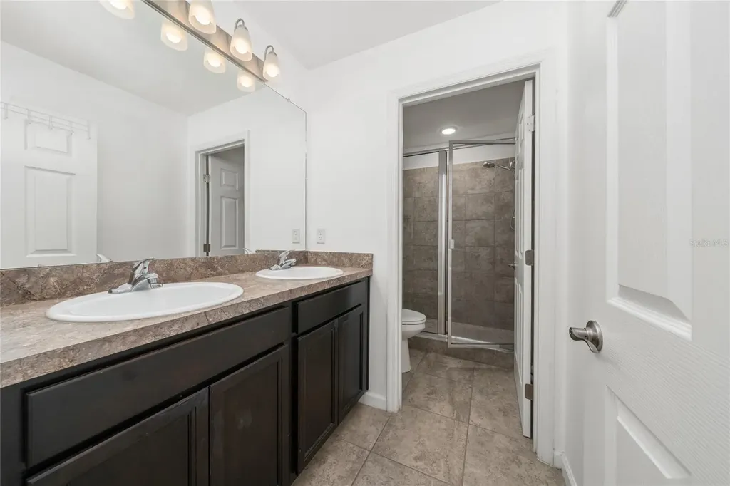 129 Holly Village Drive Davenport FL 33837