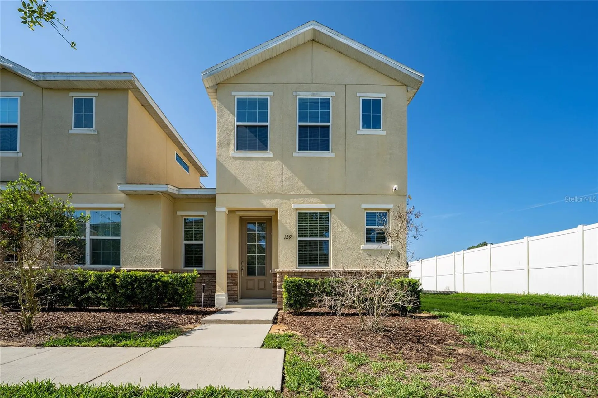129 Holly Village Drive Davenport FL 33837