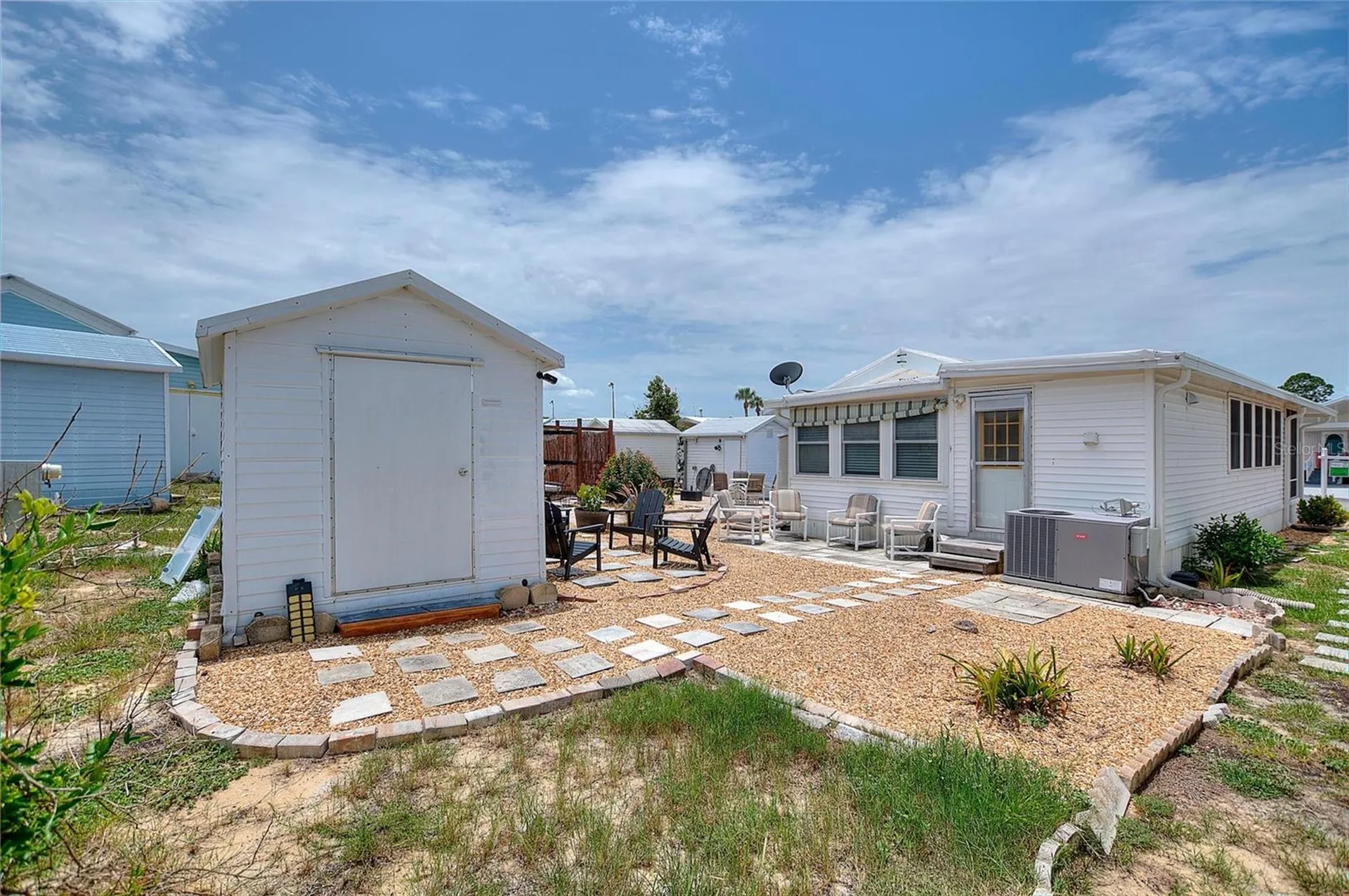 42769 Highway 27 Davenport FL 33837
