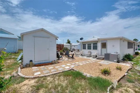 42769 Highway 27 Davenport FL 33837