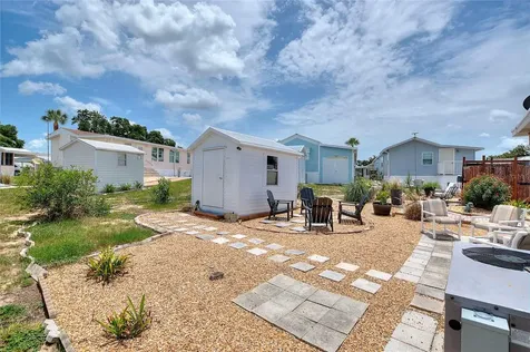 42769 Highway 27 Davenport FL 33837