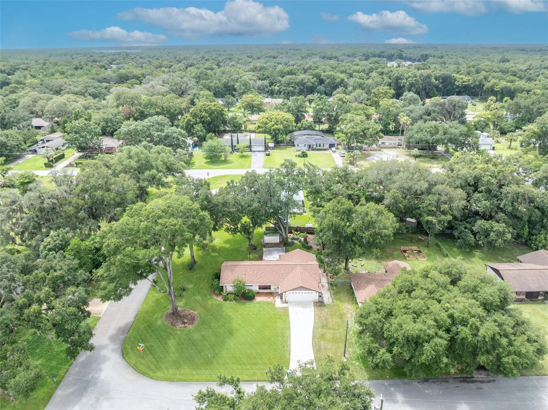 290 Sandyhook Lane Deland FL 32724