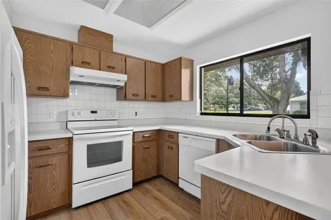 290 Sandyhook Lane Deland FL 32724